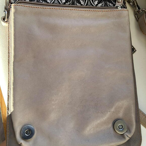 Joanel Orange Leather Flap Crossbody with Stone Trim – US OS - Picture 9 of 11